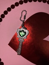 Amnesia Anime Keychain picture