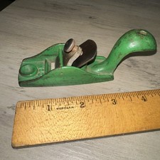 Kunz 100 Wood plane Squirrel Tail Pocket Plane Small. Nice Patina picture