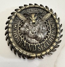 ICE ERO FUGITIVE OPERATIONS HORNET “SWARM”  POLICE CHALLENGE COIN SERIALIZED picture