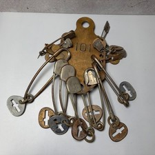 Vtg  Army Laundry Safety Pin Tag Hanger 101 Matching Set WW2 Keyes Davis Lot picture