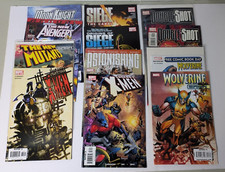 Comic book lot (12) New Mutants, Moon Knight, New Avengers, X-Men, Siege + (S6) picture