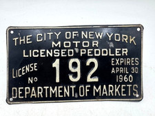 New York City Motor  Licensed Peddler  plate 1960 DEPT OF MARKETS picture