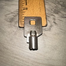 Vintage Kenyan Tubular Key #BC1612-1 Plainview N.Y. picture