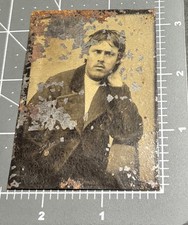 Unusual 1880s CROSS EYED MAN Eyes EYE Disability Antique Vtg Tintype PHOTO picture