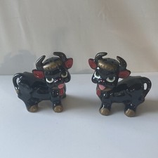 Vintage Anthropomorphic Bulls Cows Redware Salt & Pepper Shakers Japan Holiday picture