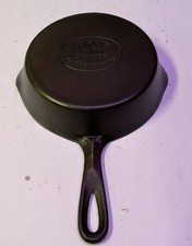VINTAGE NO.5A CAST IRON KEYSTONE FOOD CHOPPER SKILLET BOYERTOWN,PA. picture