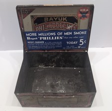 Vintage Bayuk Philadelphia Phillies Perfecto Metal Tin Cigar Tobacco Box 5 cents picture