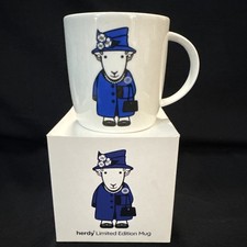 Herdy Her Majesty The Queen’s Platinum Jubilee Fine Bone China Mug Ltd Edition picture