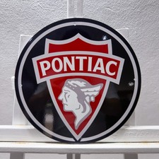 Pontiac Vintage Heavy Metal Sign β Classic American Garage Decor β 30 cm (11.8