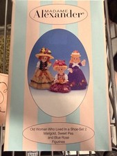 Vintage Madame Alexander Old Women Who Lived In A Shoe Set Of Three Circa 2001 picture