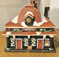 Vintage Trim A Home 1996 Lighted Porcelain Train Station Christmas Village picture