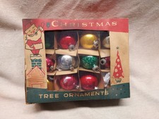 VINTAGE CHRISTMAS ORNAMENTS 12 TOTAL 1.5