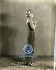 ANNA MAY WONG SILENT FILM ACTRESS 1920 PUBLICITY 8X10 PHOTO picture