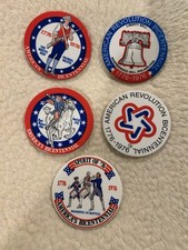 Vintage 1976 American Bicentennial Pinback Button lot of  5, 50 years old picture