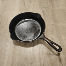 Griswold Cast Iron Skillet No. 5 Large Block Logo 724A Reseasoned USA picture