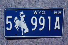 1969 WYOMING Cowboy License Plate picture