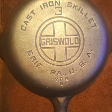Griswold Cast Iron Skillet No. 3 #3 Erie PA USA 709 B picture
