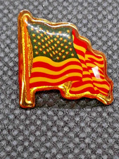 Vintage American Flag Lapel Pin Patriotic Enamel picture