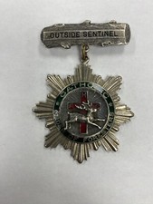 1920s Antique Catholic Order of Foresters Outside Sentinel Large Medal Robbins picture