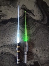 Vintage 2000s Star Wars cossplay  Red light sabers + more action and sounds 🔥  picture