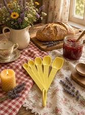 Vintage Tupperware Metric Measuring Spoon Set 5 Piece Pale Yellow With D Ring picture