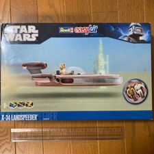 Revell Star Wars X-34 Landspeeder Model Kit 1/14 Scale Unopened Figures Included picture
