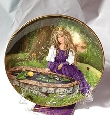 KRAISER PORCELAIN COLLECTOR PLATE--THE FROG KING picture