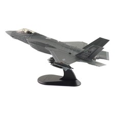 Hobby 1:72 Master Military Aircraft Model Multicolor picture