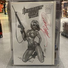 DANGER GIRL REVOLVER #1 Variant Signed by J. Scott Campbell Only 250 copies picture