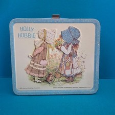 Vintage 1981 Holly Hobbie metal lunchbox, great condition, missing thermos, NICE picture
