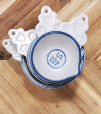 Vintage Pfaltzgraff  Yorktown Measuring Cups Set of 4 Stoneware - RARE picture