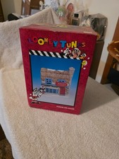 Vintage Looney Tunes 1996 Sylvester’s Bakery Lighted Porcelain House With Box picture