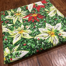 Vintage Christmas Tablecloth 100x51 Poinsettias Red Green White 60s Retro Fabric picture