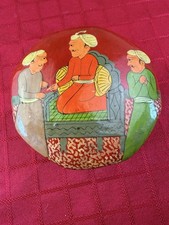 Vtg Kashmir India Papier Mache Box Figural Court Scene 3” Hand Painted picture