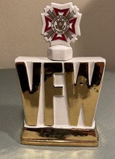 1974 Ezra Brooks Veterans Foreign Wars (VFW) commemorative whiskey decanter 24K picture