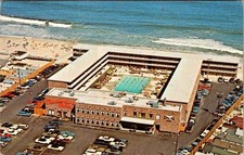 1971 THUNDERBIRD MOTEL MANTOLOKING NJ AERIAL VIEW BEACH SWIMMING POOL POSTCARD picture