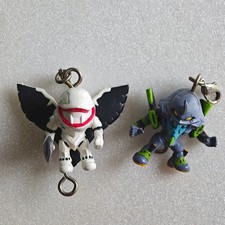 Evangelion 1997 Mini Figure Charm EVA 01 Mass Production Benpresto Zipper Vintag picture