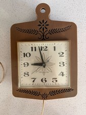Vintage USA Made GE General Electric Kitchen Wall Clock 2146 Plastic Tested picture