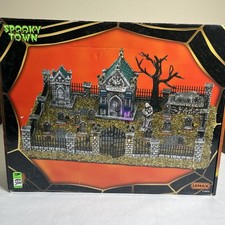 Lemax Spooky Town Misty Crypt Graveyard 64633 BRAND NEW 2026 picture