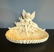 TJ's Home & Garden White Collection Cherub Angel Shell Resin Figurine, Wall picture
