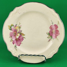 Vintage Collectable Homer Laughlin Style 6.5