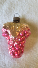 VTG Pre-WWII Glass Ombre CLUSTER GRAPE Embossed Drop Christmas Ornament picture