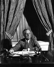 1933 US President Franklin D Roosevelt FDR Glossy 8x10 Photo Radio Annoucement picture