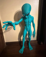 3ft tall alien collectibleGreat for game rooms/man caves/ or even your business picture
