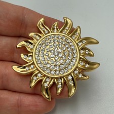 DAR Sunburst Rhinestone Brooch Gold Tone Crystal Statement Pin Sun NSDAR picture