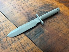 RARE     Robert Parrish  3/4 scale  Survivor knife picture