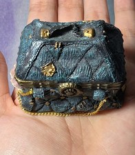 2000 Boyd's Bear Uncle Bean's Treasure Box Mart Lou's Bottomless Purse 82504 picture