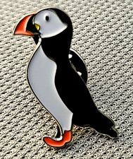 BEAUTIFUL VINTAGE ICELAND 2026 PIN BADGE