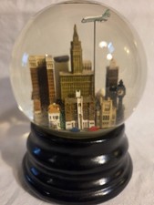 Saks Fifth Avenue Tulsa Oklahoma Musical Snow Globe Three Jays Imports JJJ Works picture