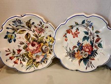VTG Jay Willfred Andrea by Sadek Melamine Floral Wall Plates Italy Set of 2 picture